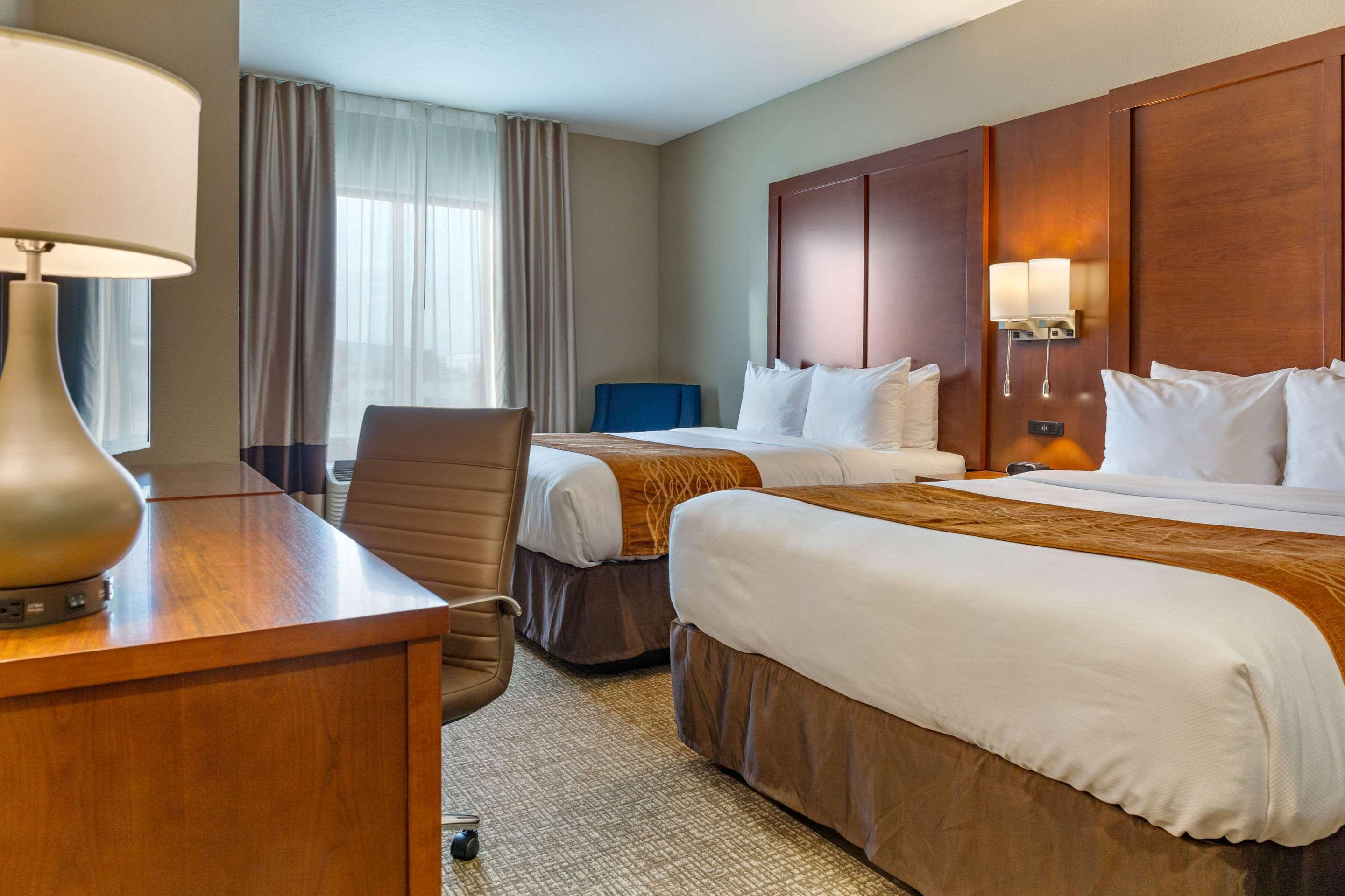 Comfort Inn & Suites Boise Airport Экстерьер фото
