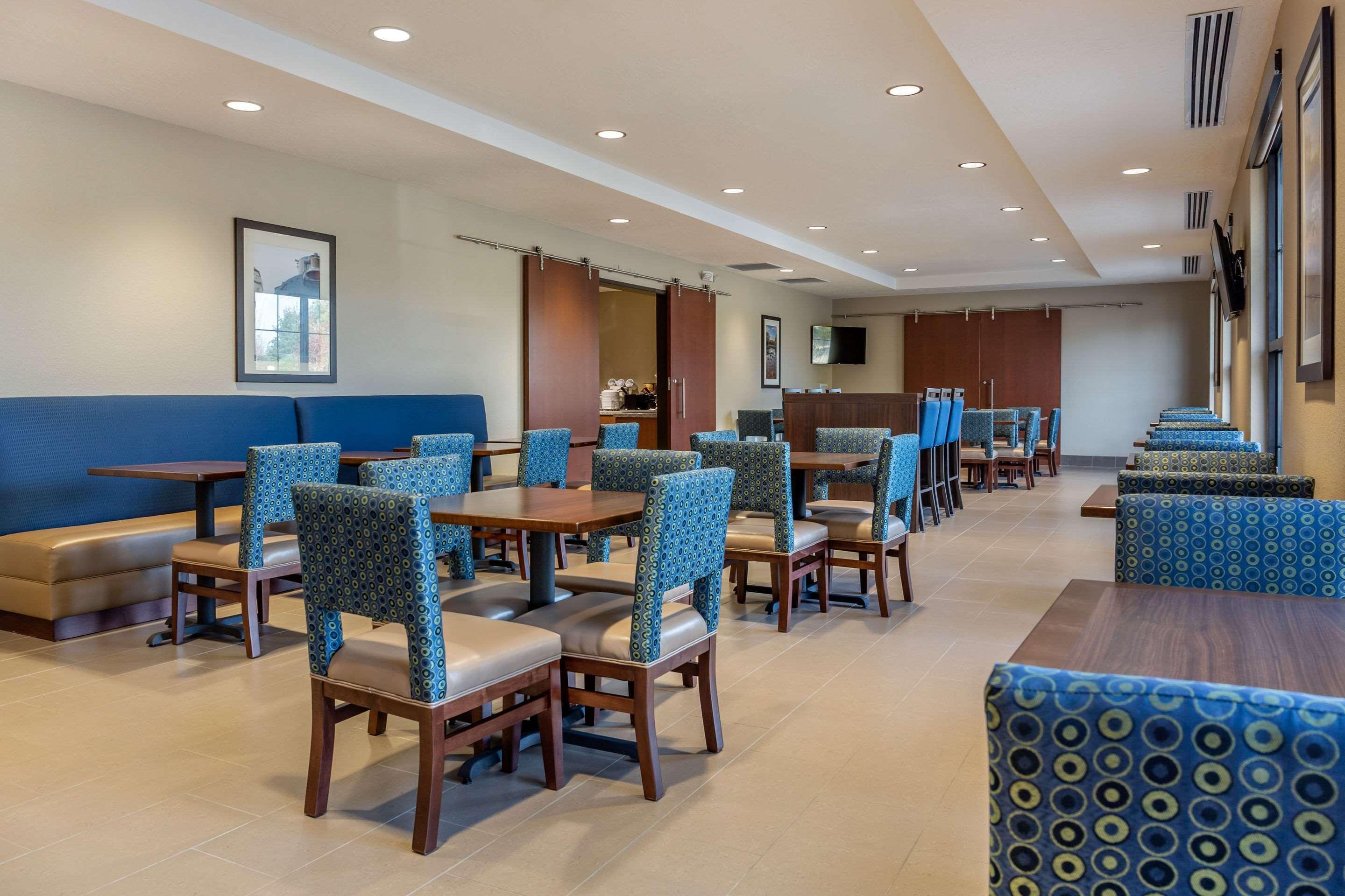 Comfort Inn & Suites Boise Airport Экстерьер фото