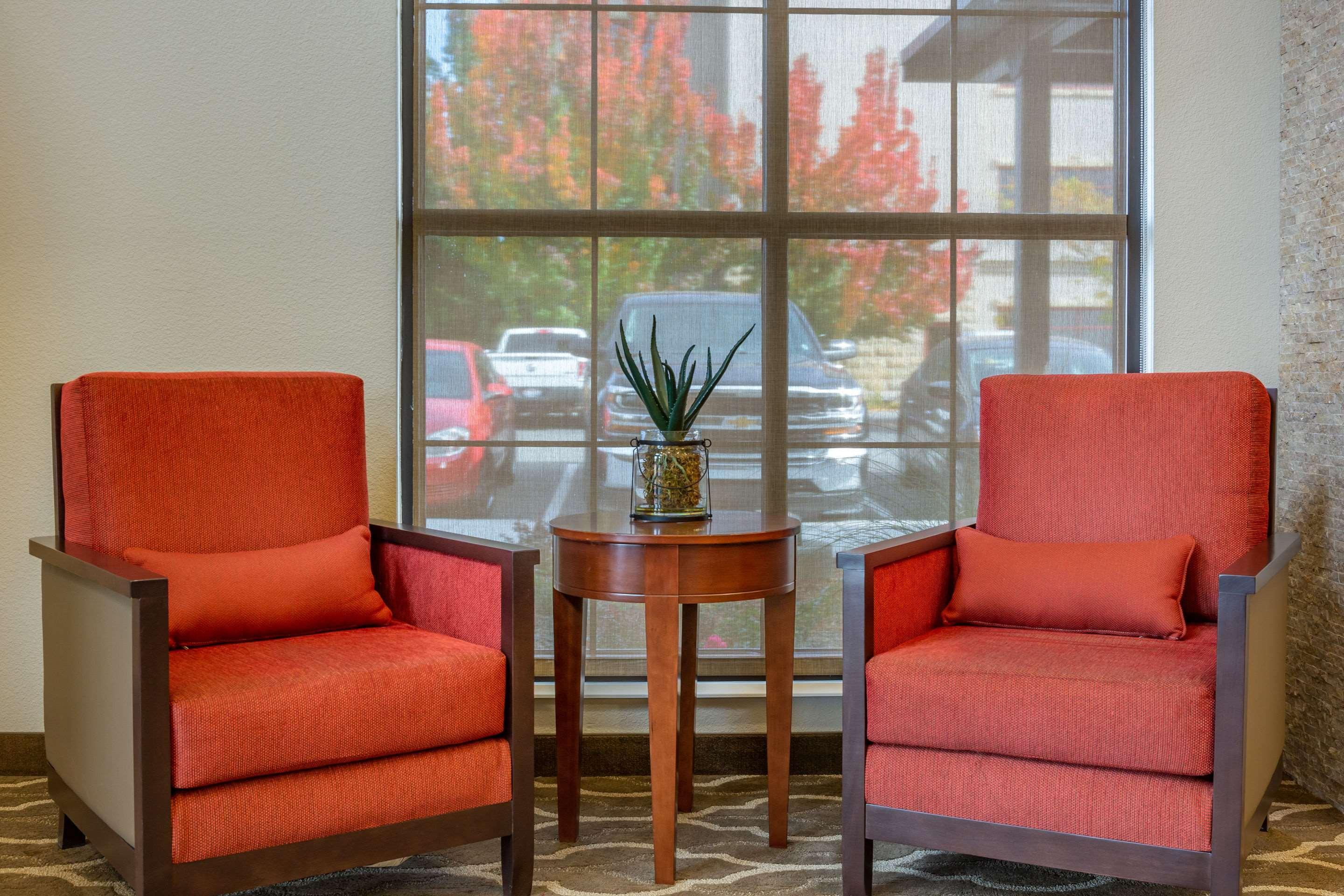Comfort Inn & Suites Boise Airport Экстерьер фото